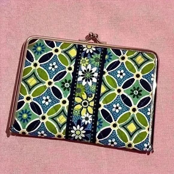 Vera Bradley Small Photo Album Kiss Lock Green Blue Floral Daisy - Picture 8 of 9